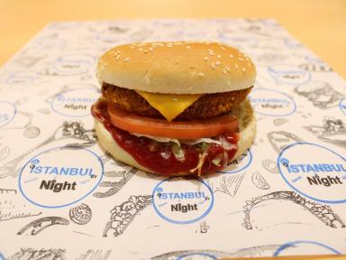 Istanbul By Night // Restaurant turc – Kebab, Tacos, Burgers, Sandwichs en livraison sur Denain