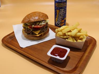 Istanbul By Night // Restaurant turc – Kebab, Tacos, Burgers, Sandwichs en livraison sur Denain