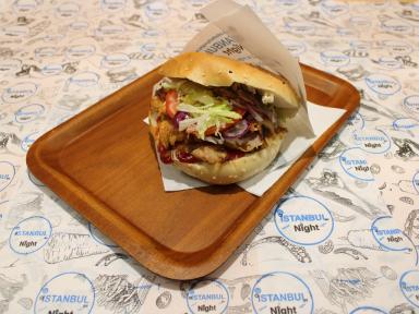 Istanbul By Night // Restaurant turc – Kebab, Tacos, Burgers, Sandwichs en livraison sur Denain